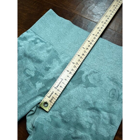 Gymshark  Camo Seamless Sage Green Leggings ~ Read Below - Picture 3 of 4